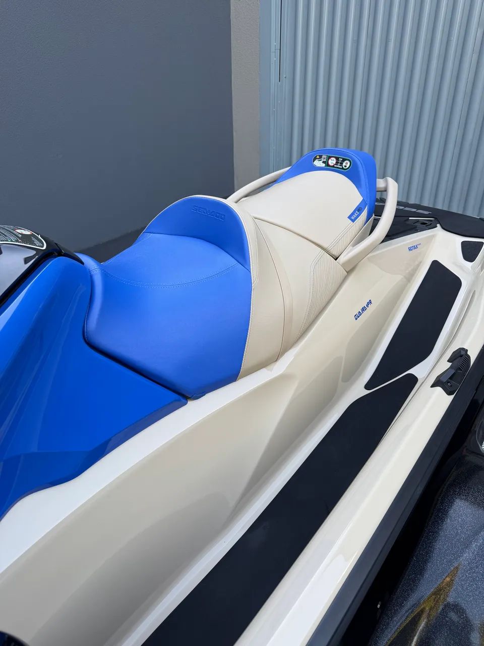 Jet Seadoo WakePro 230 2025 - Apenas 18 horas (Wake + Som) sem detalhe - Foto 9