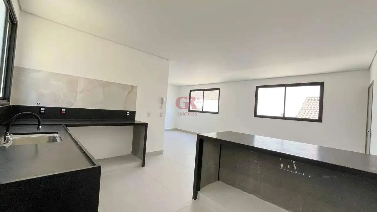 Sofisticação e Conforto no Edifício Beatriz! - Foto 3