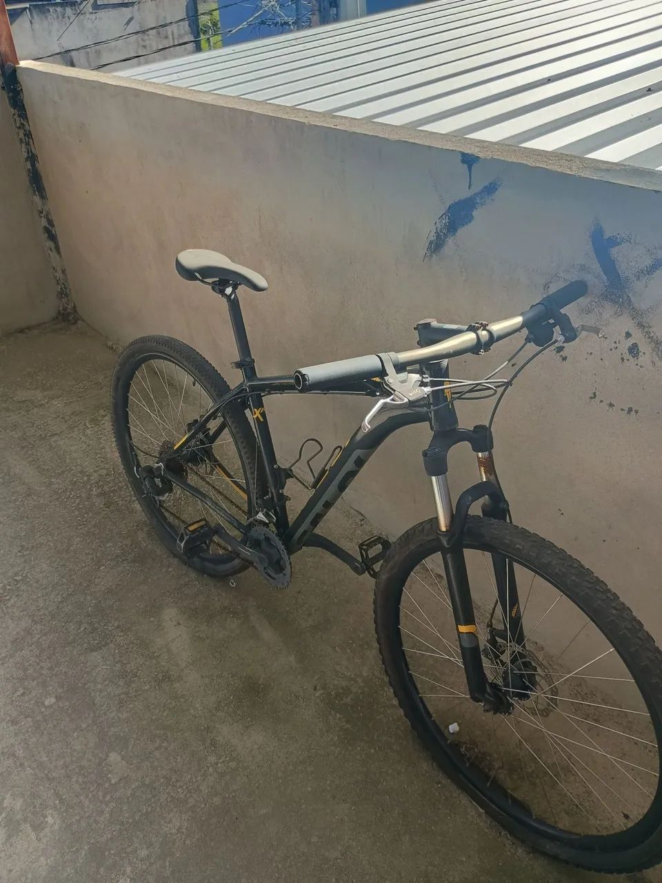 Bicicleta semi nova