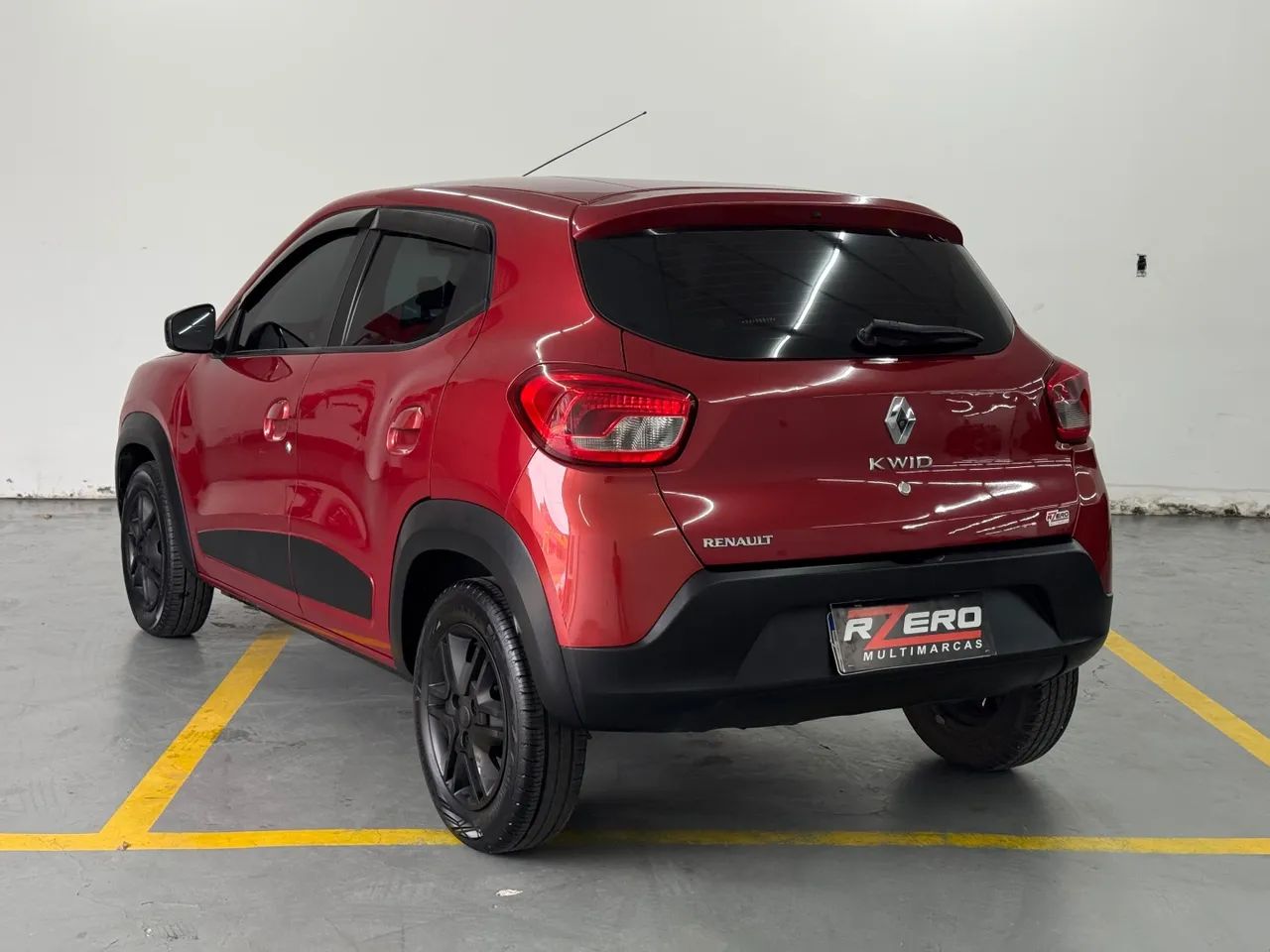 Renault Kwid 1.0 Intense 2018 - Foto 2