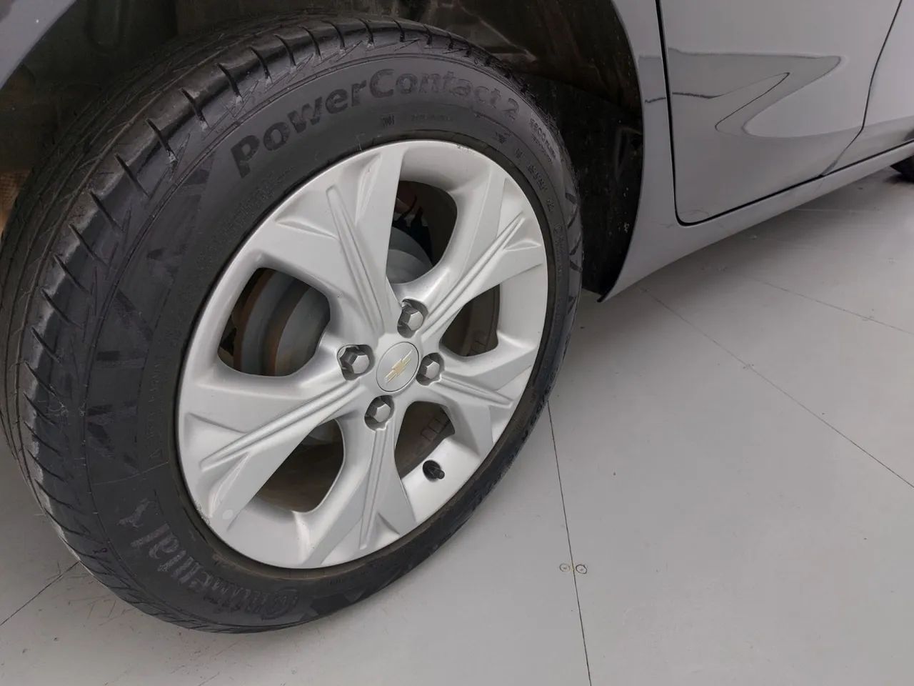 Chevrolet Onix Plus LTZ 1.0 12V TB Flex Aut. 4P, foto 14 de 18