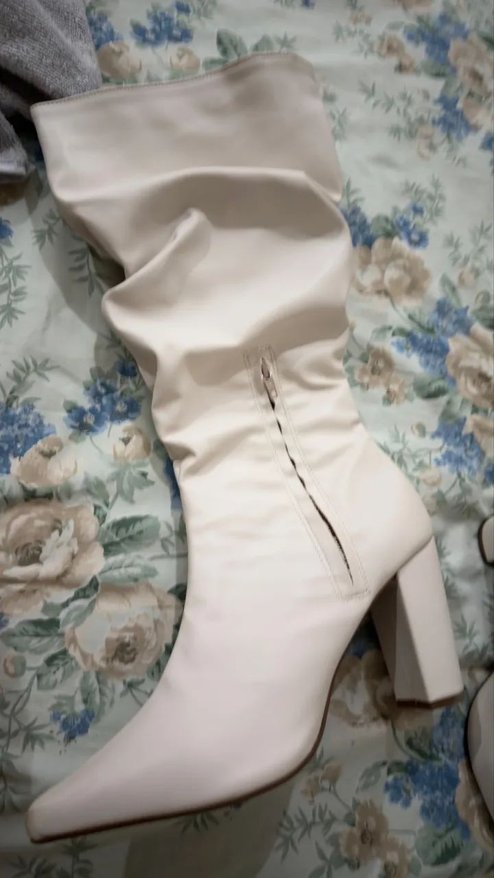 Bota Nova 38  - Foto 2
