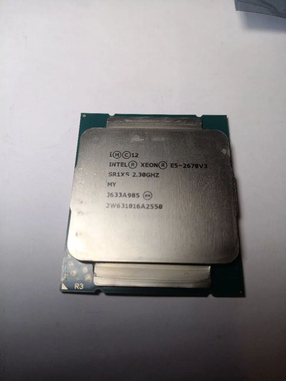 CPU intel xeon e5-2670v3 ddr4