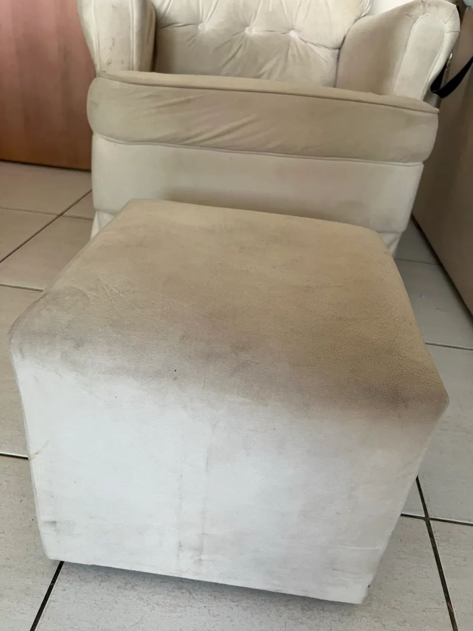 POLTRONA AMAMENTACAO - ÓTIMO ESTADO  - Foto 3