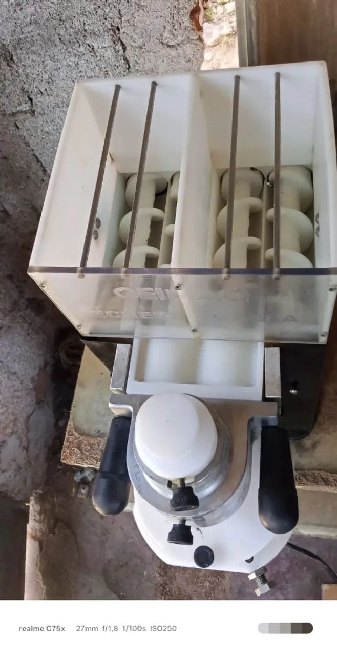 Máquina de salgados 