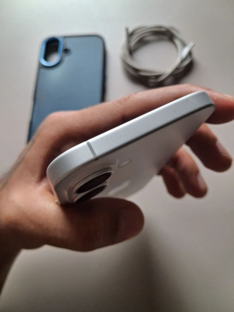 iPhone 16  - Foto 4