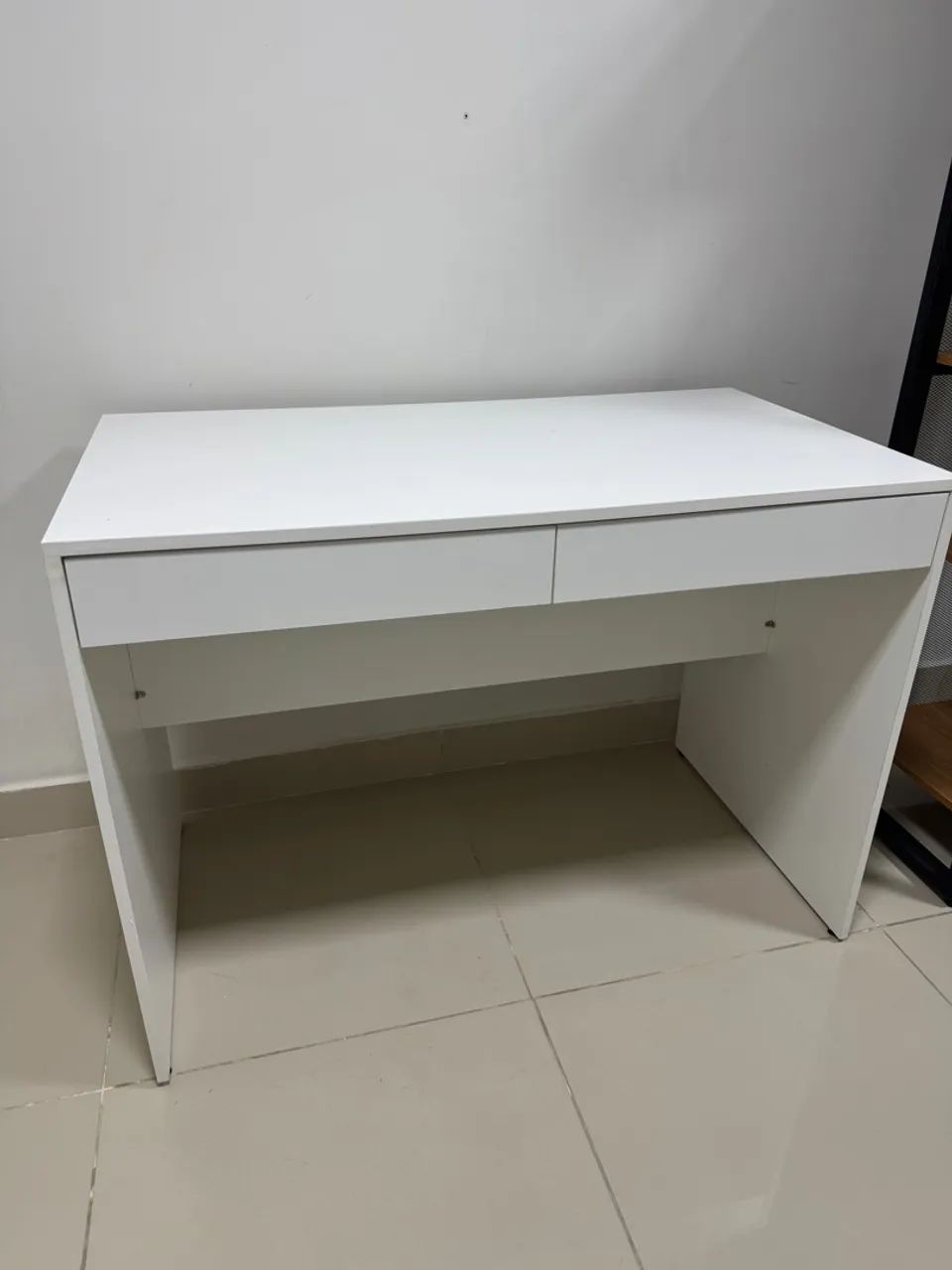 Mesa com gaveta projetada - Foto 5