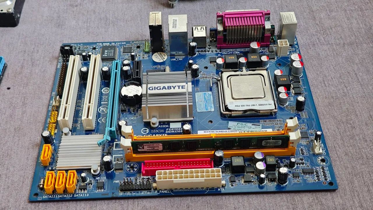 Kit Antigo Funcional Intel Pentium 4 + 1GB RAM DDR2 | Testado - Foto 2