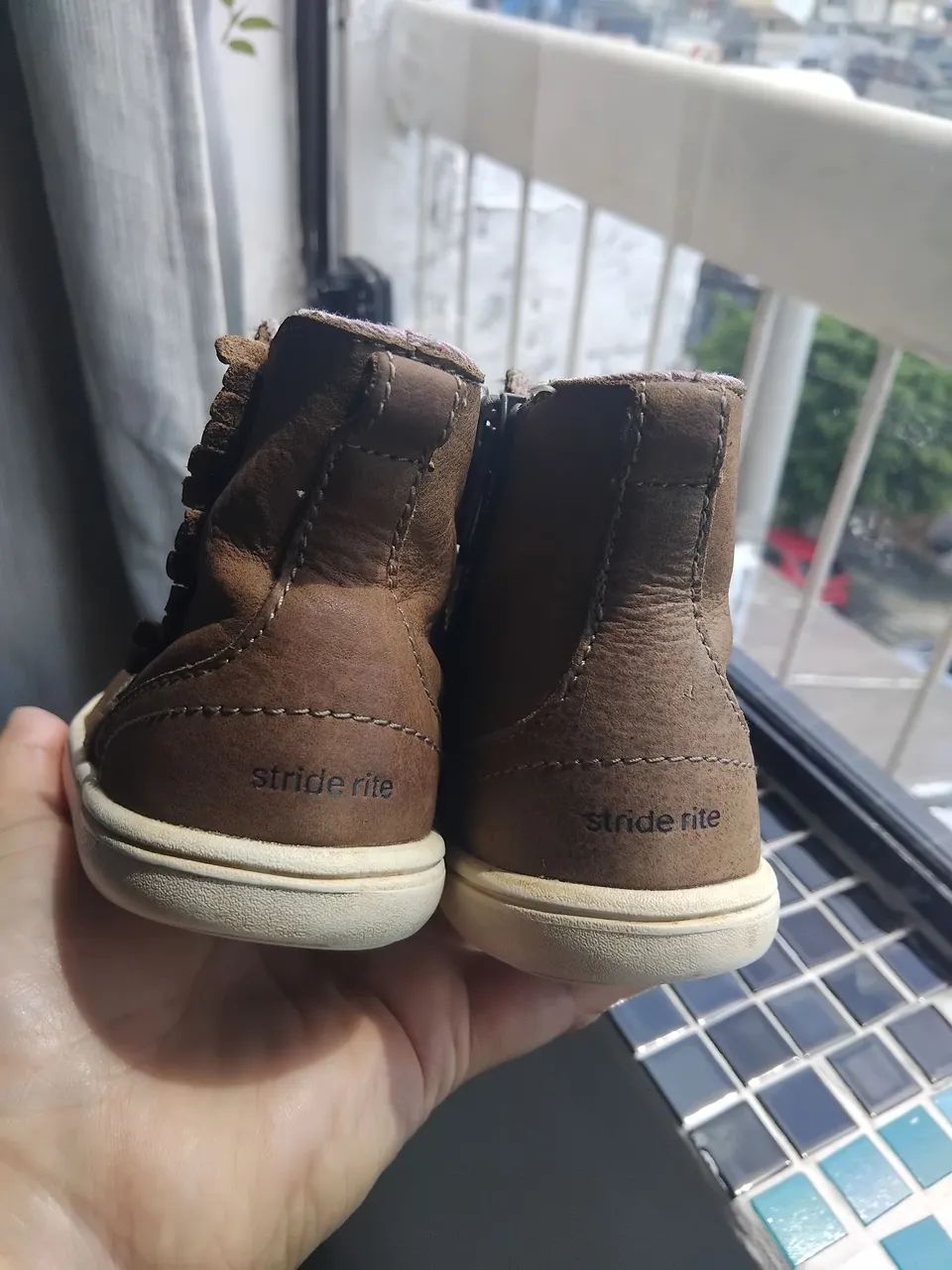 Bota infantil Stride Rite  - Foto 2