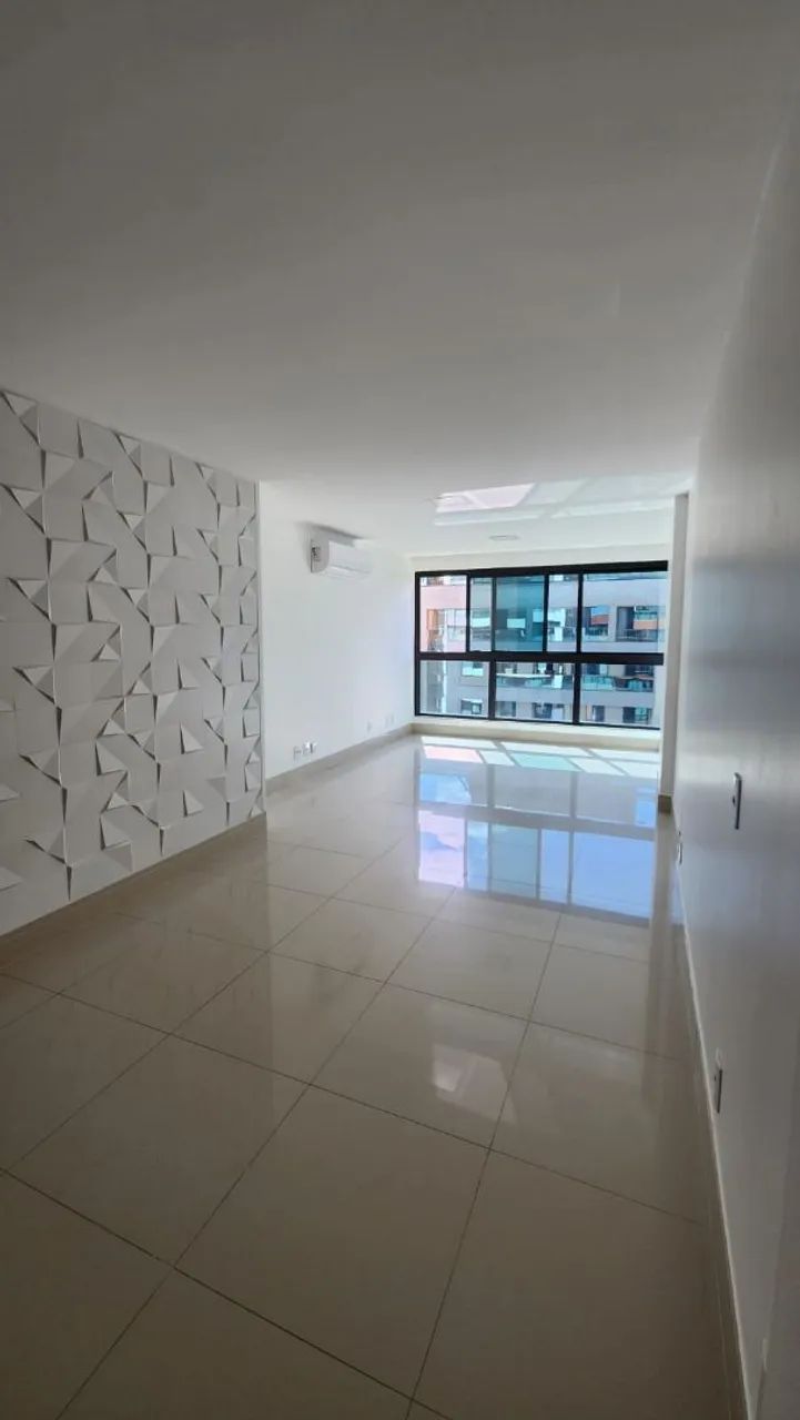 Alugo excelente apartamento no Noroeste 