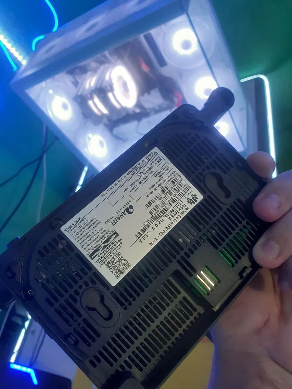 Roteador vendo não tenho a fonte mas está funcionando - Foto 2