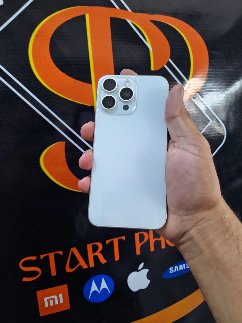 IPHONE 15 PRO MAX 256gb - Foto 3