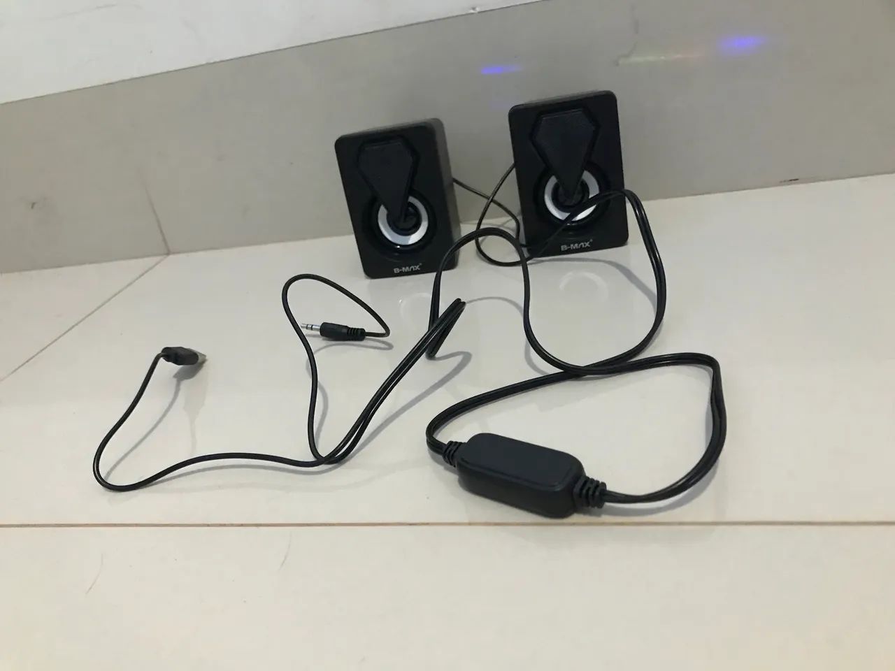 Caixinha de som RGB - Foto 3