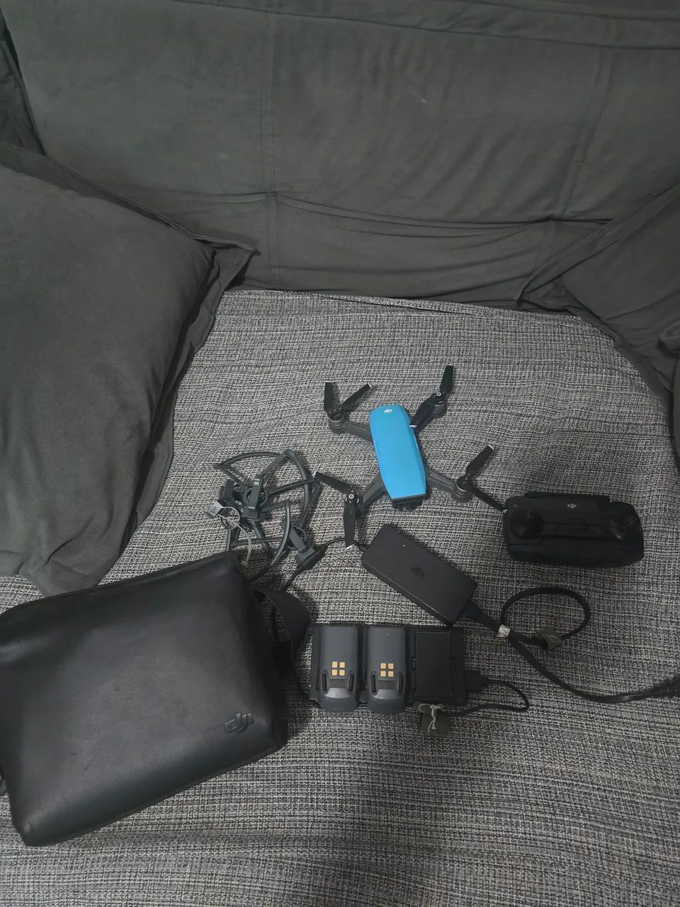  Drone DJI Combo Flay More spark duas baterias completo