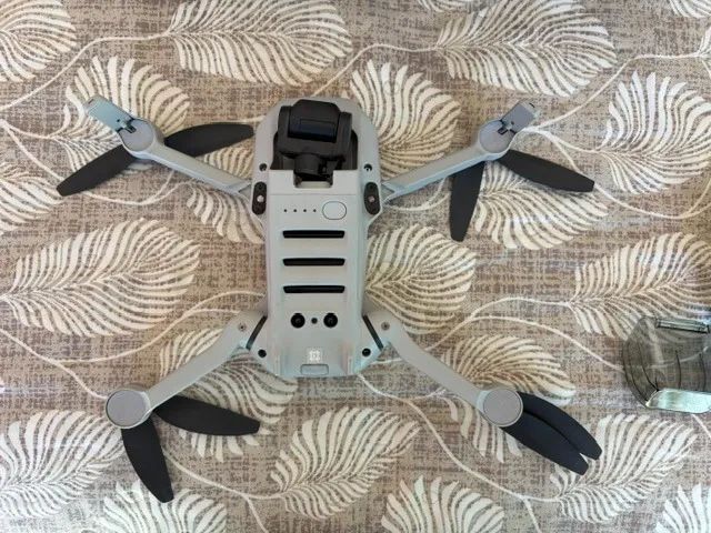 Drone DJI mini 2 SE combo FLY MORE - Foto 4