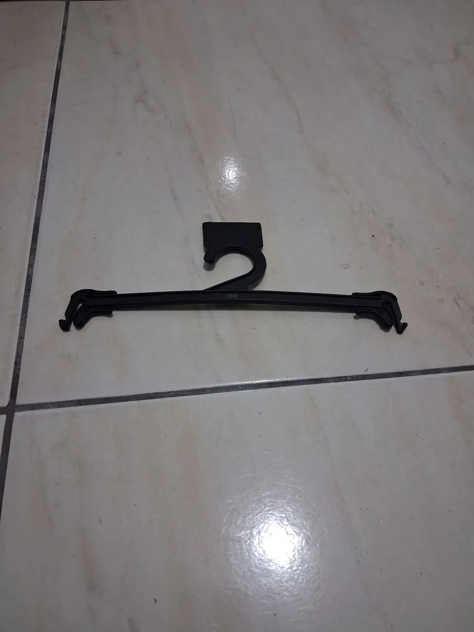 Cabide de Plástico para Lingerie (lote com 30 unidades) - Foto 2