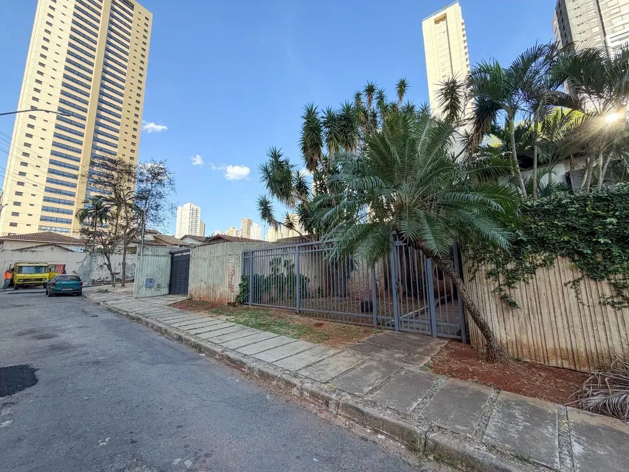 Casa comercial no Setor Bueno - Goiânia - GO - Foto 4