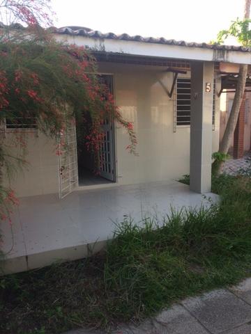 Excelente Casa 52m2, 02 Quartos, 01 Vaga, Poço Artesiano em Pau Amarelo Ótima Localização