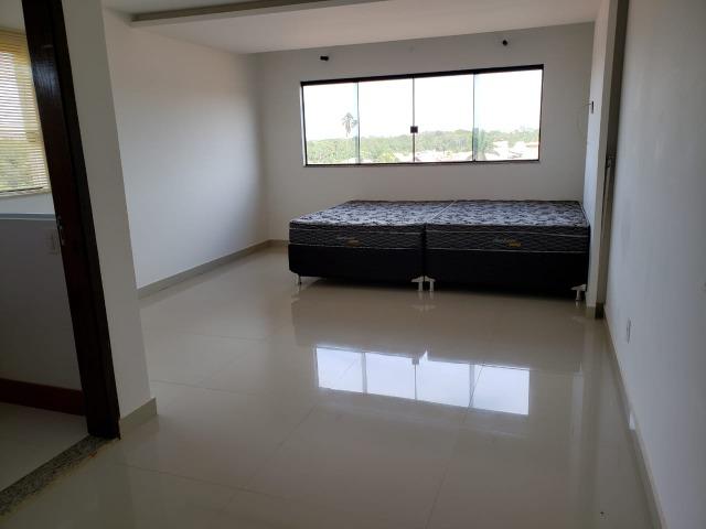 Samuel Pereira oferece: Mansão Moderna Vicente Pires 3 Piscinas 5 Suites Churrasqueira - Foto 19