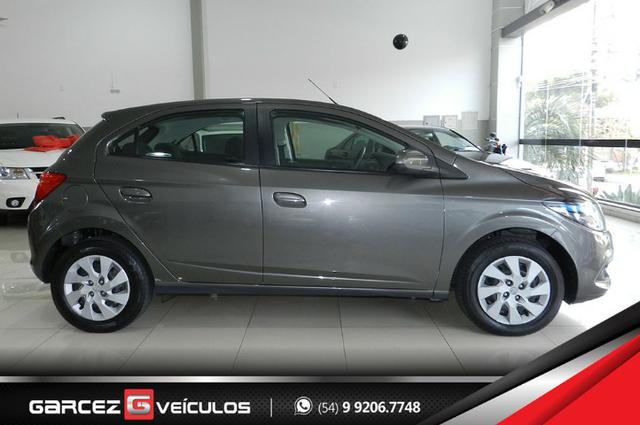 Gm Onix 1.4 LT Flex Manual 106cv Lacrado Revisado Estepe Zero Multimídia - Foto 17