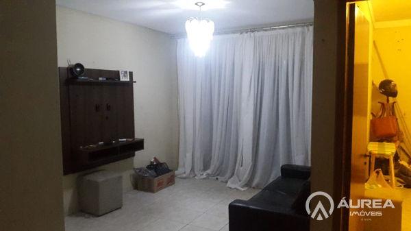 Casa com 3 quartos - Bairro Jardim Marques de Abreu em Goiânia - Foto 9