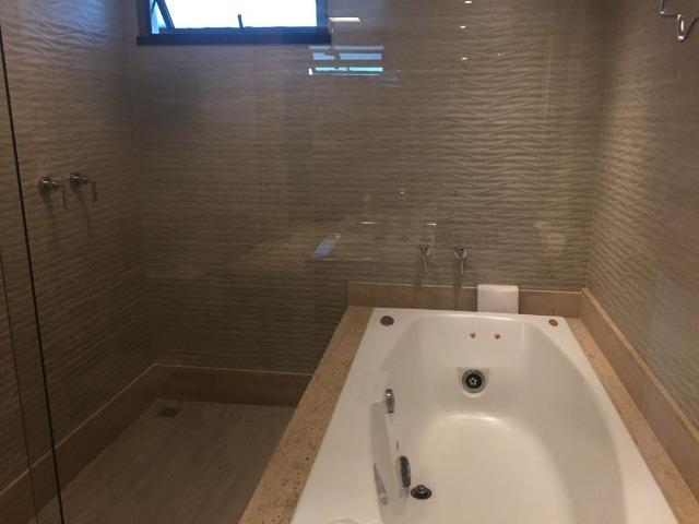Excelente apartamento alto padrão,amplo com 4 suítes,3 vagas de garagem . Financia - Foto 18