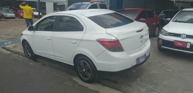 Prisma LT 1.4 completo com 4 pneus novos super conservado quitado emplacado - Foto 3