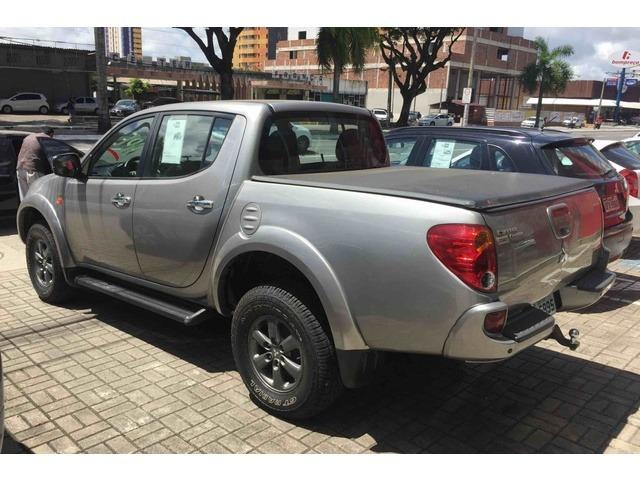 Mitsubishi L200 3.2 DI-D 2012