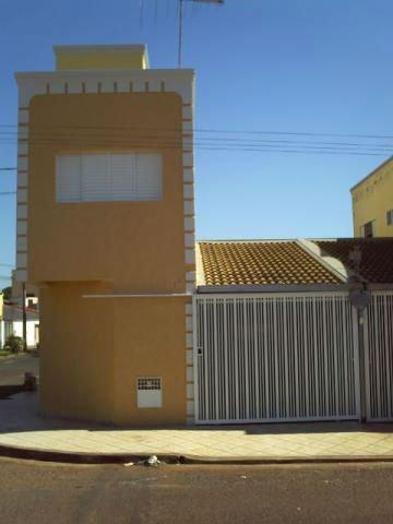 Casa Tipo Sobrado Aluga-se