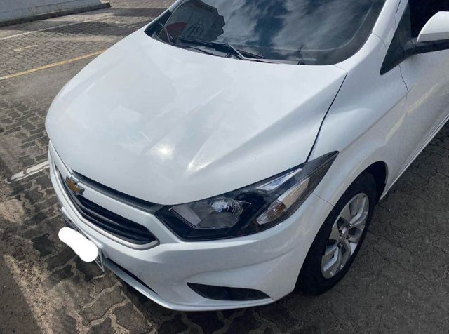 Onix 1.4 LT ano 2018 - Foto 4