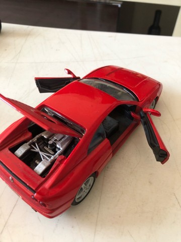 Miniaturas de carrinhos diversos - Foto 2