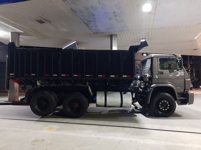 TITAN 18 310 2005