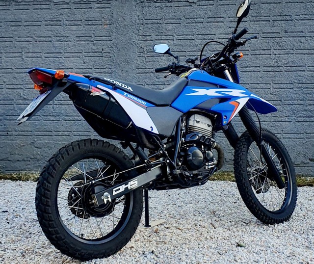 XR 250 TORNADO