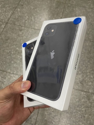 iPhone 11 novo com garantia de 1 ano // pronta entrega 