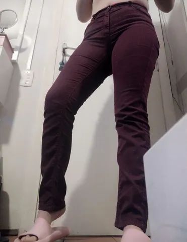 Calça bordô 38