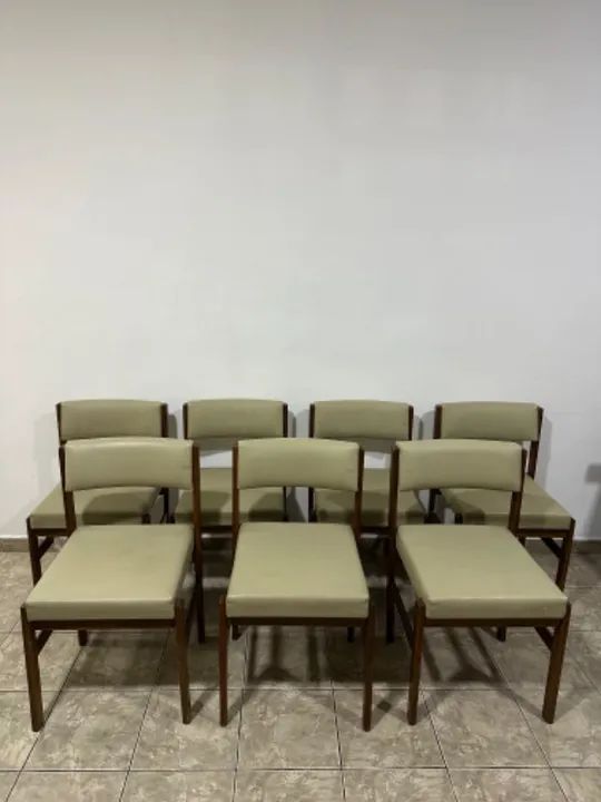 Jogo 7 cadeiras Design Tião Sérgio Rodrigues  - Foto 2