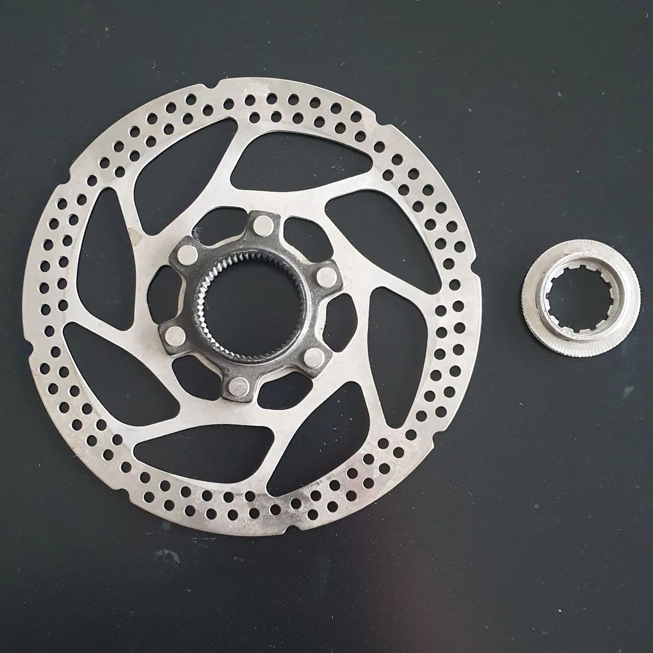 Disco de freio Shimano SM-RT52 trava central, 160mm