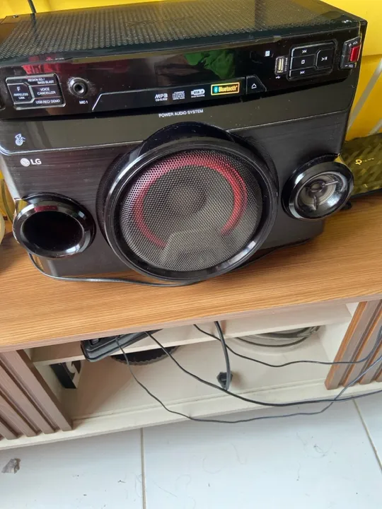 Mini System Lg Cd Player Usb Mp3 220W Bluetooth Fm Karaokê