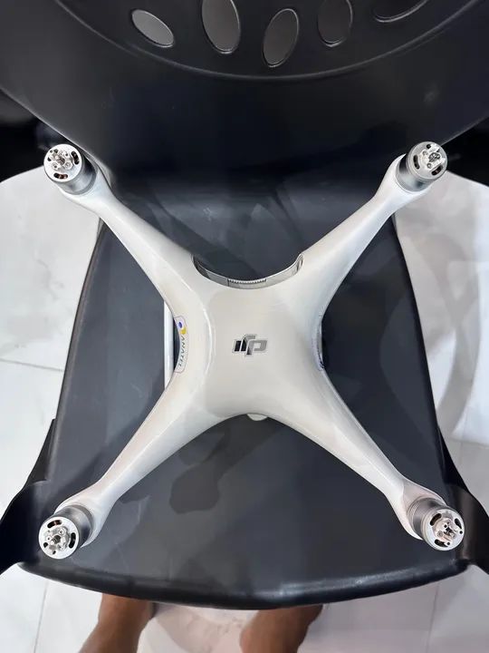 Drone DJI Phantom 4 Pro V2 - Foto 4