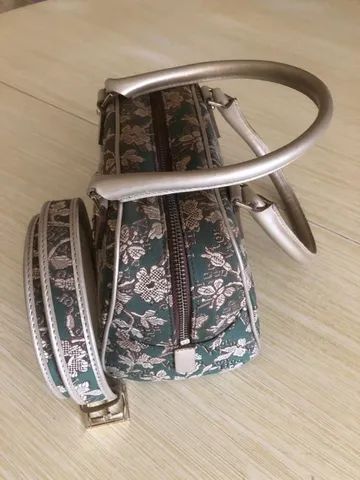 Conjunto original de bolsa e cinto Victor Hugo  em tecido e couro - Foto 4