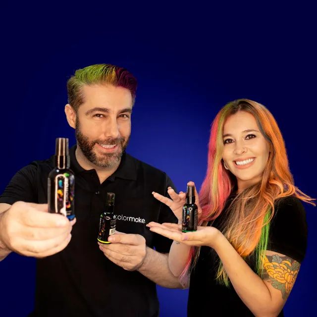 Spray fluorescente para cabelo Colormake - Brilha na luz negra! - Foto 3