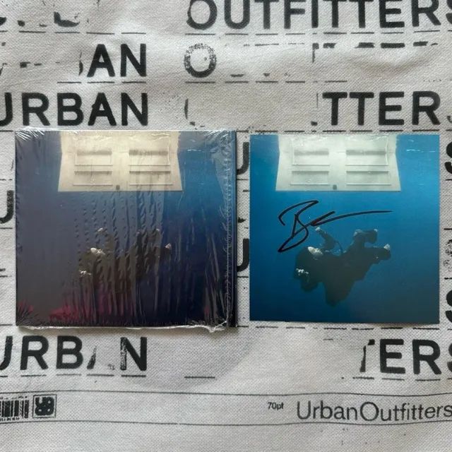 CD Billie Eilish - Hit Me Hard and Soft Autografado