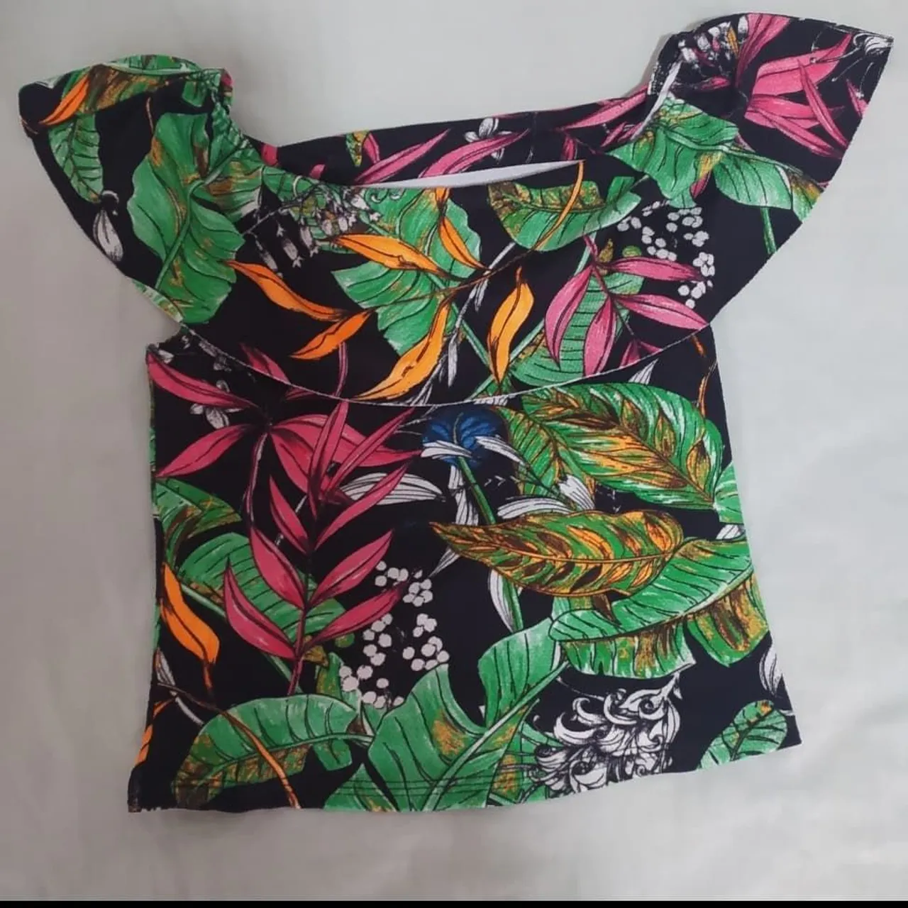Blusa ombro a ombro