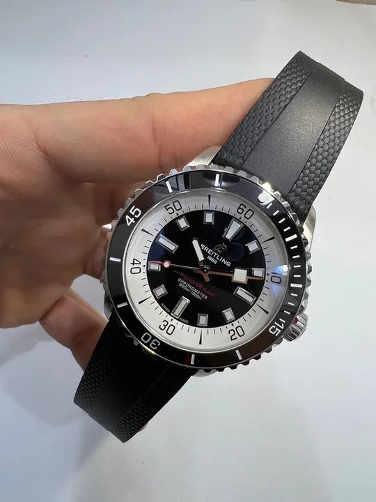 Relógio Breitling SuperOcean Automático 