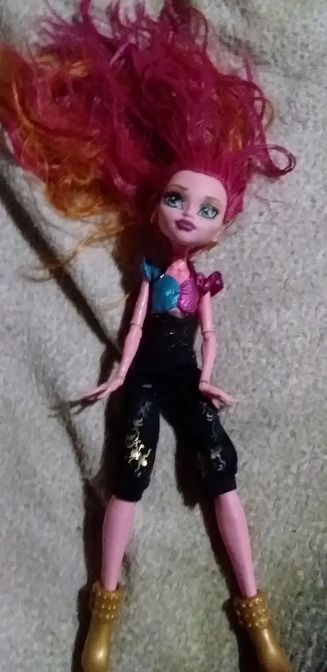 Boneca antiga doll de coleção monster high cabelo rosa e loiro da mattel  - Foto 3