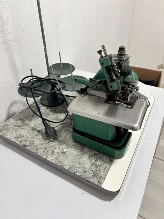 Máquina Overlock doméstica - Foto 5