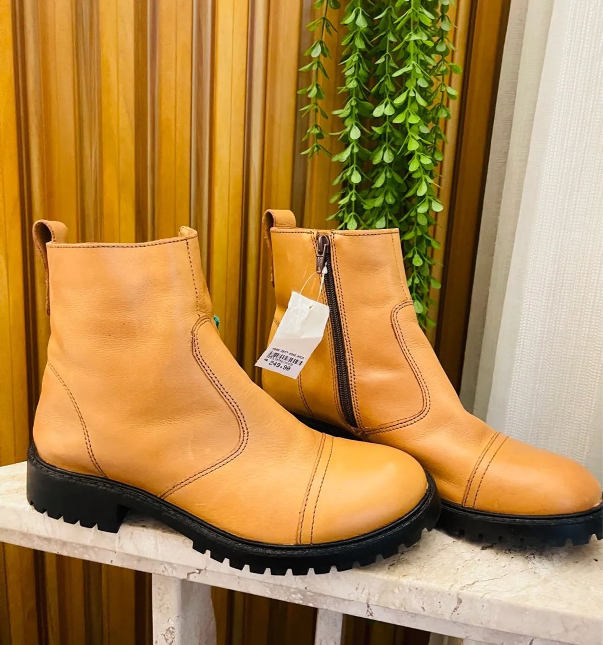 Bota feminina SantaLolla couro legítimo TAMANHO36