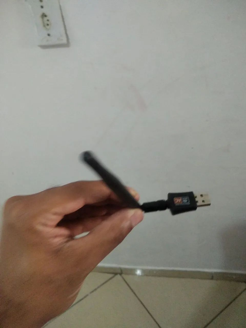 Wireless adapter64275298822147123