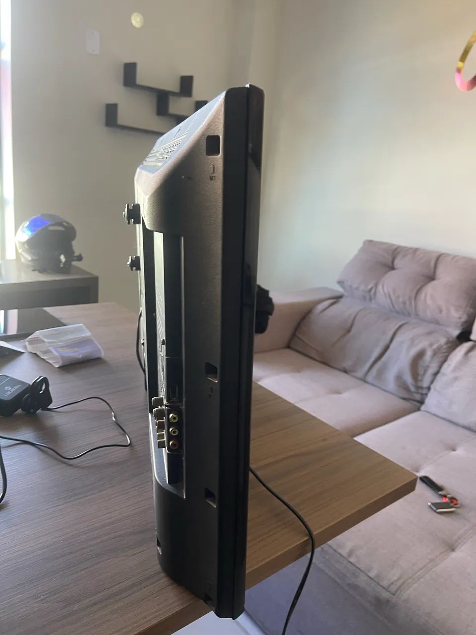 TV LCD AOC 32 Polegadas Em Perfeito Estado - Foto 3