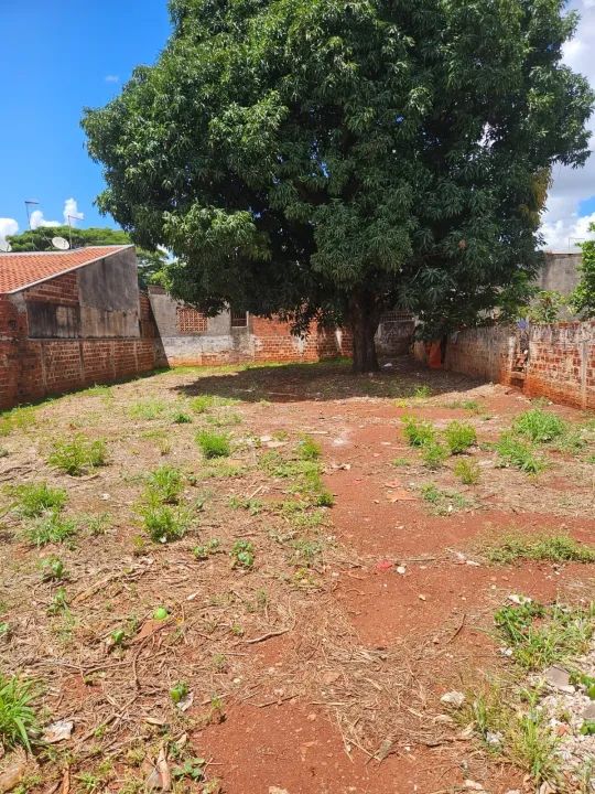 Venda - Terreno inteiro no Jardim Nova Independência em Sarandi - Foto 2